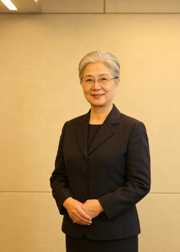 李博士